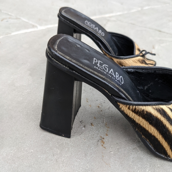 Vintage 90s  animal print high heel platform mules size 8 - Picture 4 of 9